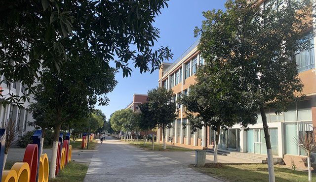 南昌智远技工学校